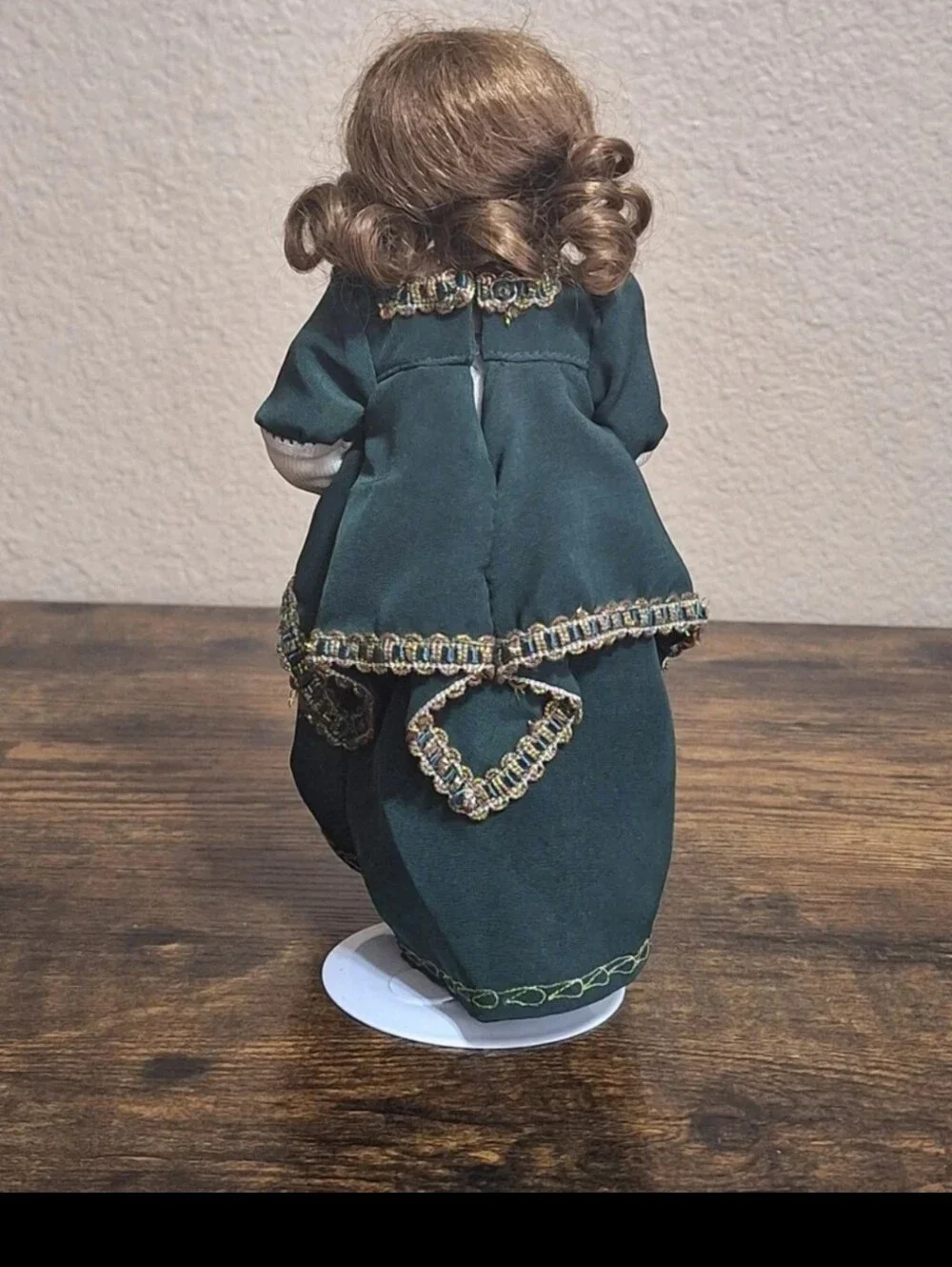 Beautiful Vintage 2001 Danbury Mint Frog Princess Storybook Doll Collection Doll